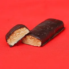 LifeLike Protein bar Salted peanuts & Chocolate