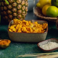 Lyommy Kurczak curry z nutą kokosa i ananasem