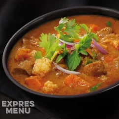 Expres Menu Massaman karí so zeleninou