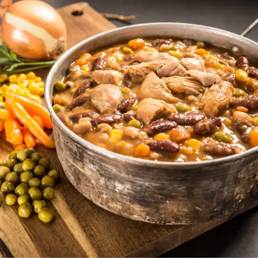 Adventure Menu Chicken with beans and vegetables